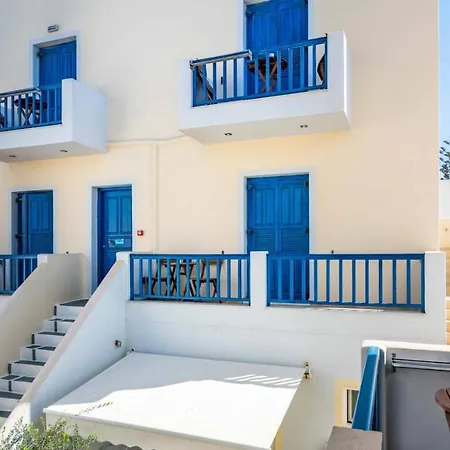 Finikas Διαμέρισμα Αδάμας