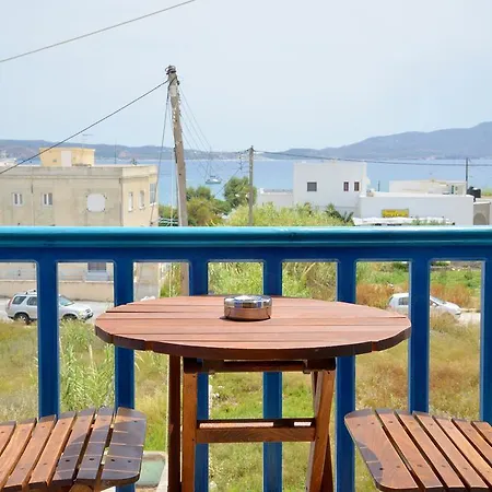 Finikas * Adamantas (Milos)