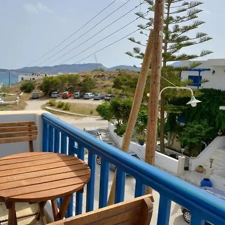 Apartment Finikas *