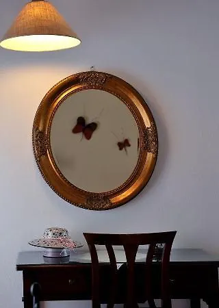 Finikas Apartment *