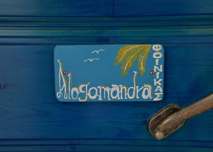 Finikas * Adamantas (Milos)